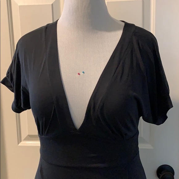 LBD - Picture 2 of 4